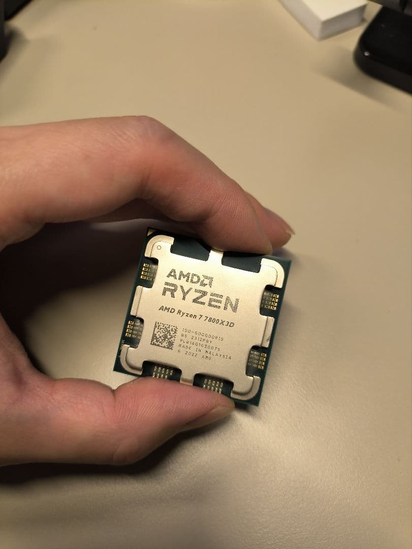 CPU AMD Ryzen 7 7800X3D CPU