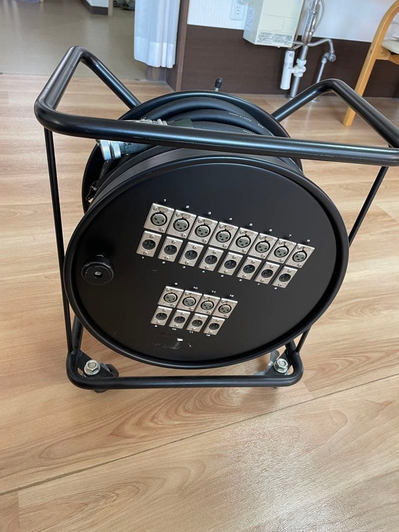 canare カナレ　マルチケーブル　30m