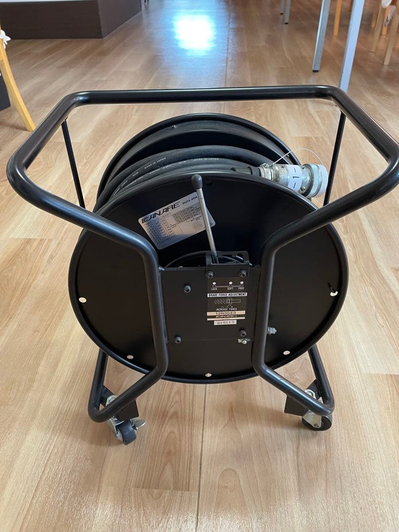 canare カナレ　マルチケーブル　30m