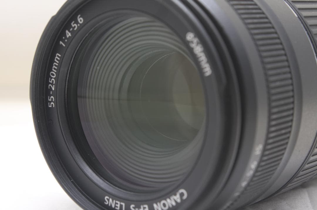 キヤノン EF-S 55-250mm F4-5.6 IS 5635
