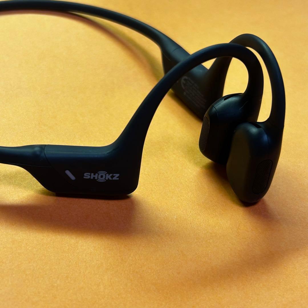 SHOKZ/骨伝導イヤホン/OPEN RUN PROs810　専用ケース付