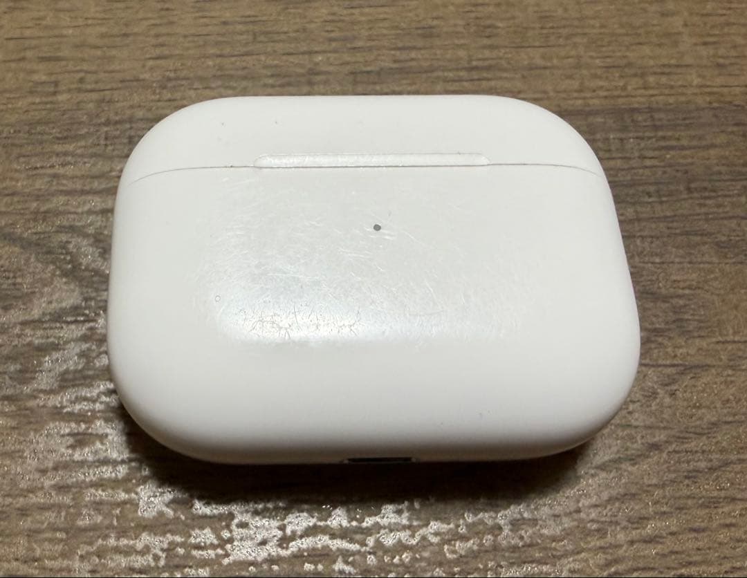 Apple Air Pods Pro 第２世代 【左イヤホンのみ不調あり】