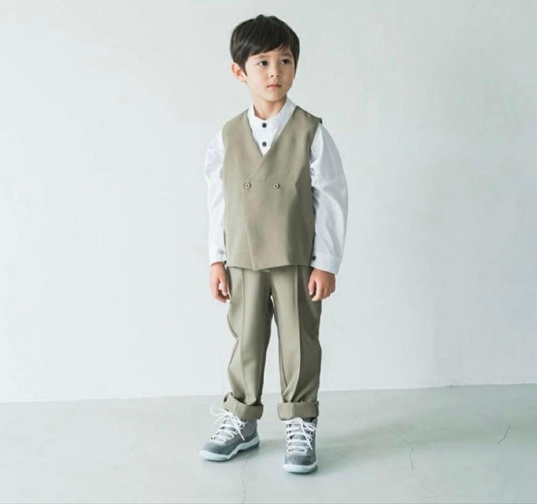 【riziere】ノーカラージャケットセットアップ　4点セット　コサージュ付き