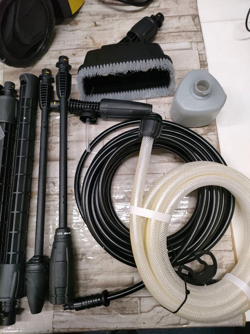 ●8/0114m04 ケルヒャー　高圧洗浄機　K3 　東日本50H z