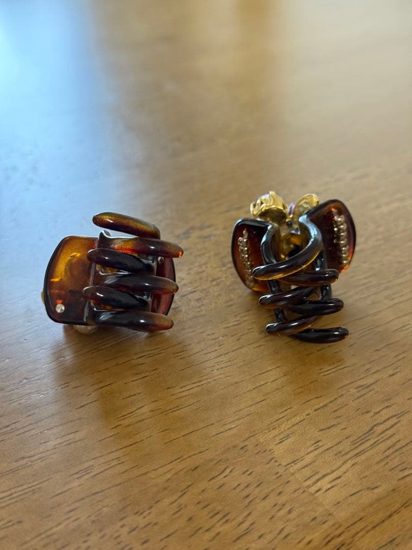 Reine Claudeレーヌクロード ヘアクリップ2個セット ビジュー＆パール