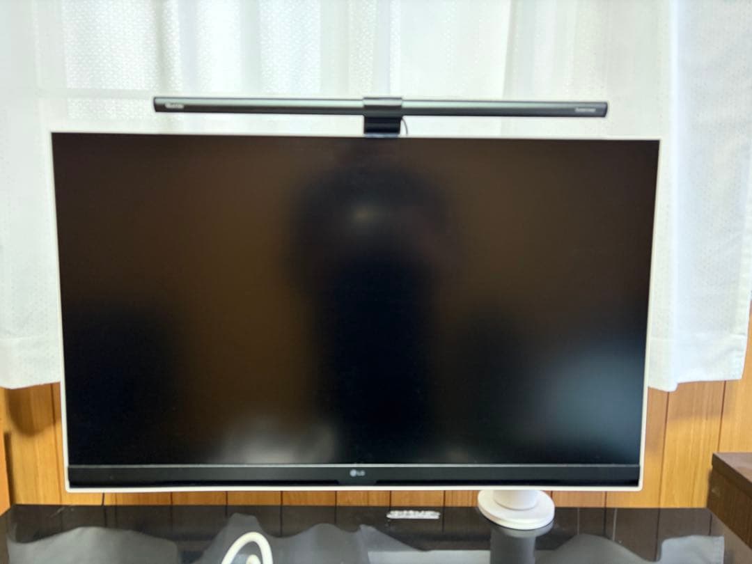 【即決大歓迎！】LG 32SQ780S-W スマートモニター 31.5インチ