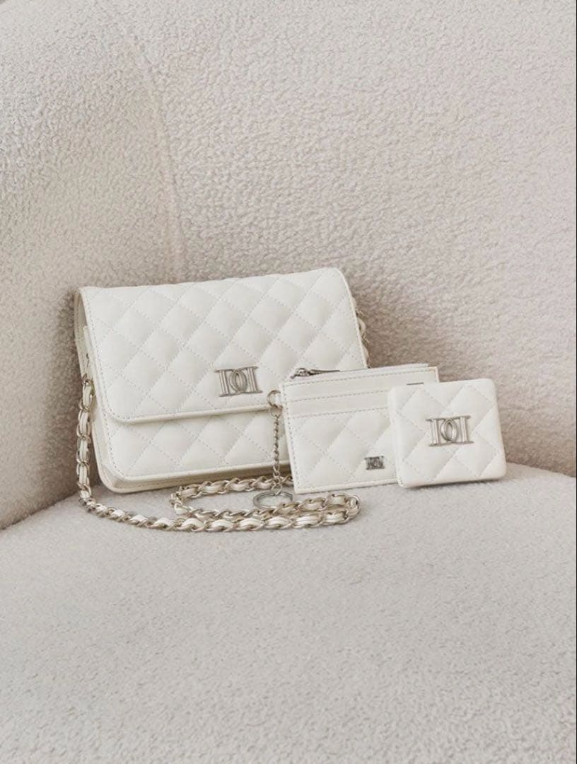 Darich ダーリッチ DDロゴキルティング トラベルセット ホワイト　新品