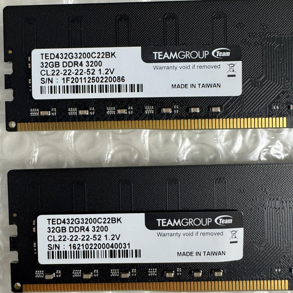 【TEAM】DDR4-3200 64GB (2x32GB)デスクトップ用メモリ