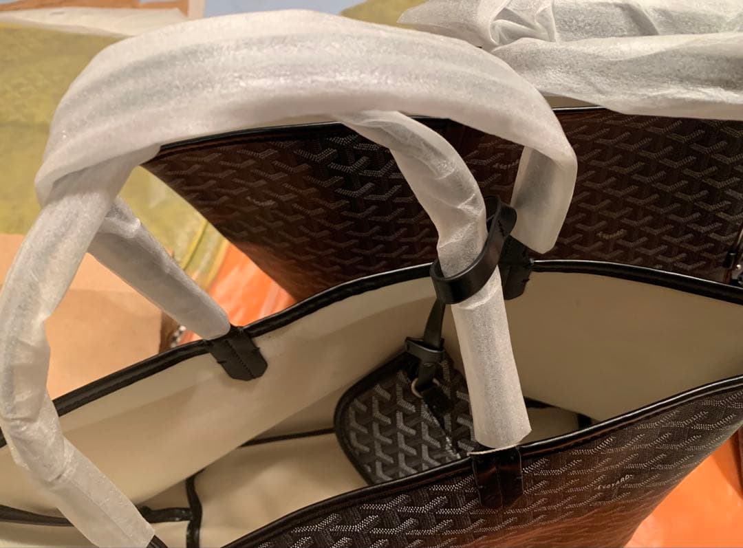 hi☆sa°・*:.。.☆ トートバッグ 黒