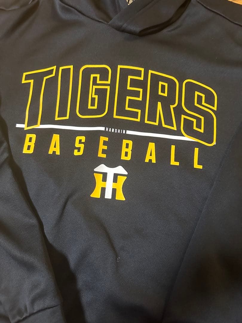 阪神タイガース パーカー スウェット ブラック M ミズノ