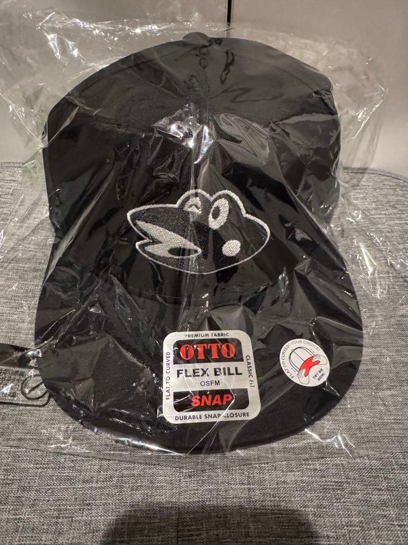 【新品未開封】山佐 限定 スナップバックキャップ ニューパルサーバージョン