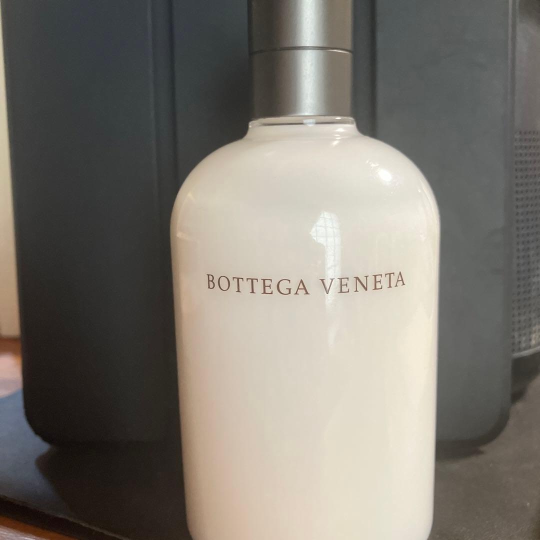 ボッテガヴェネタ　ボディローション1本
