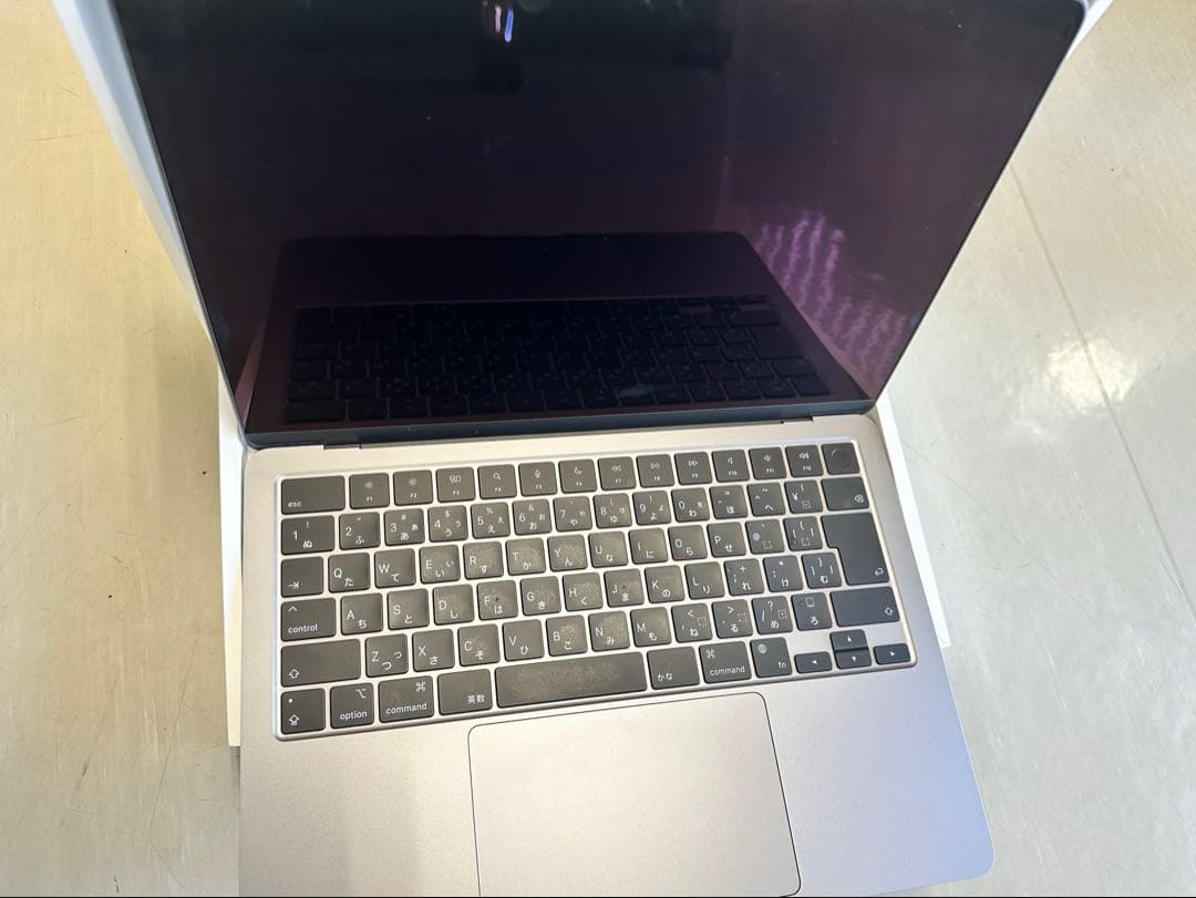 MacBook Air13㌅　M3 256GB