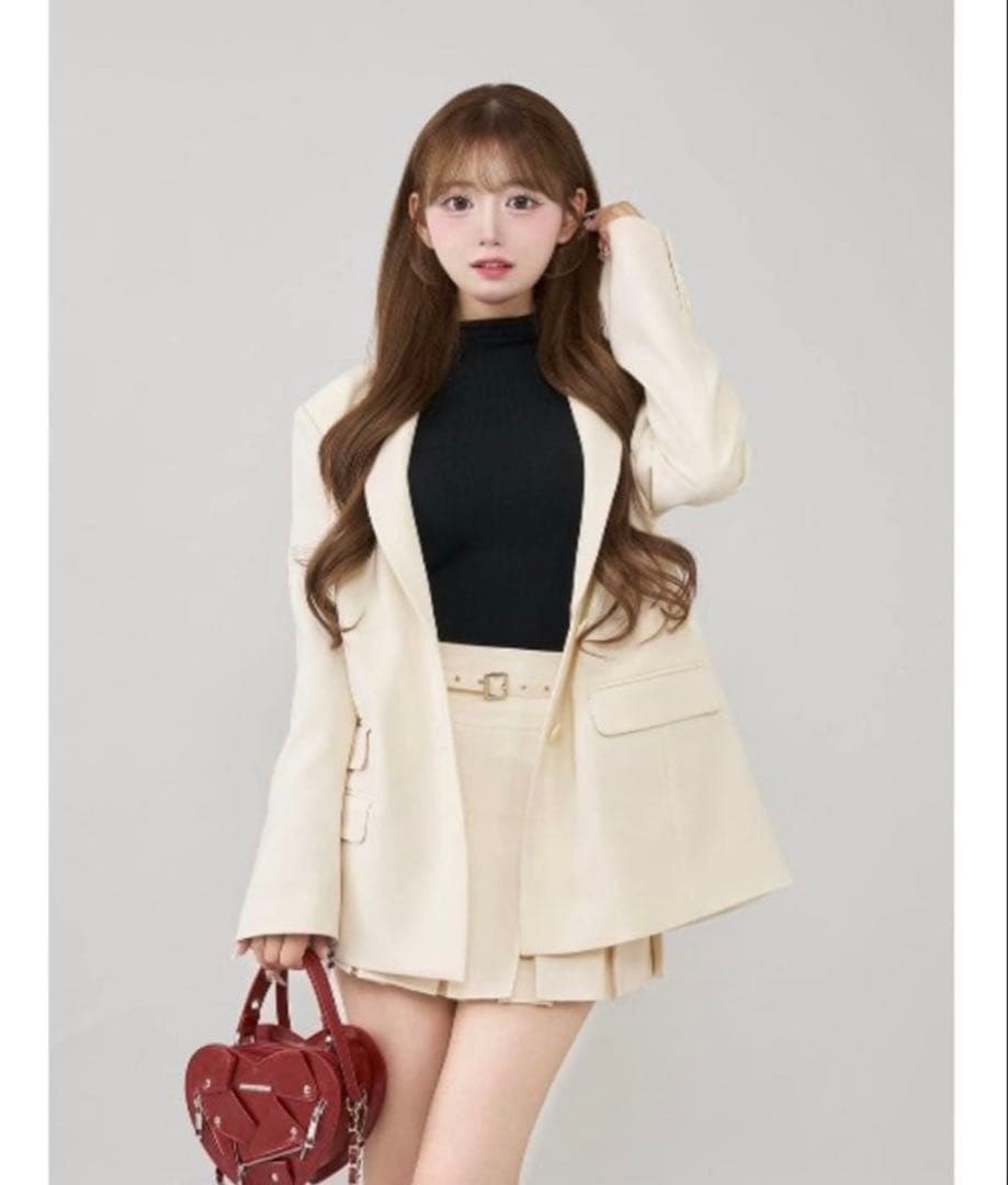 darich アシメポケットテーラードジャケット、スカート