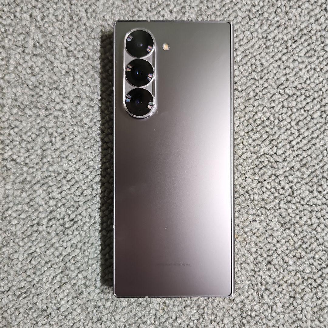 Galaxy Z Fold6 シルバーシャドウ docomo版 256GB