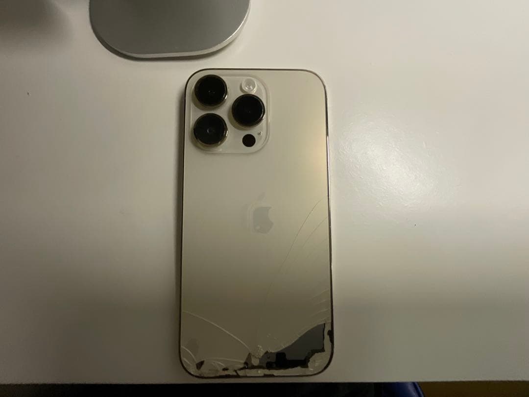 Apple iPhone 14 Pro ゴールド 本体