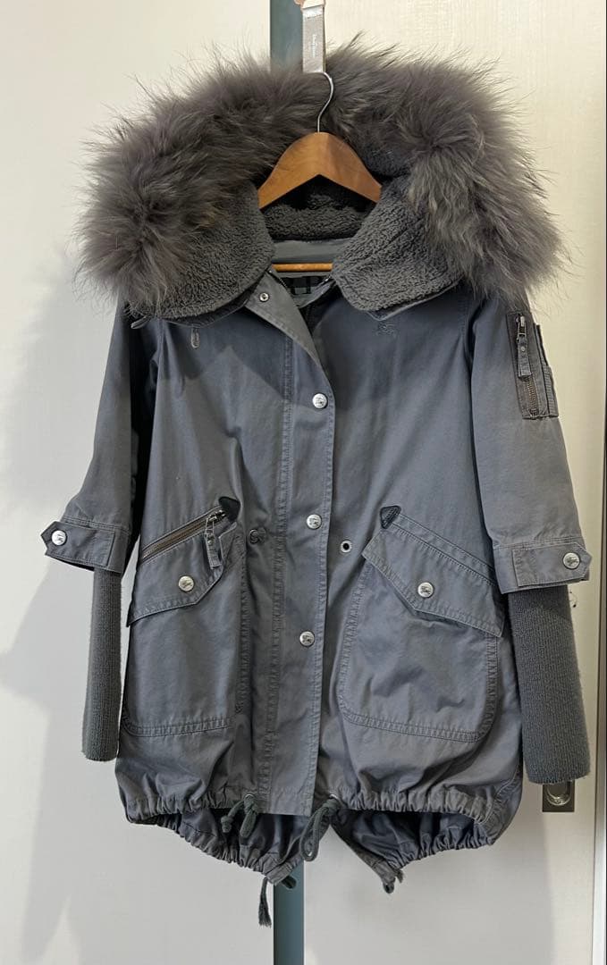 ジェン　BURBERRY BLUE LABELグレー モッズコート
