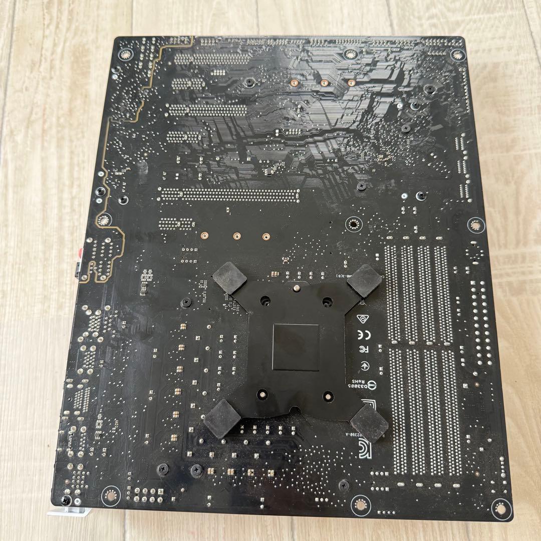 Intel Core i7-9700k マザーボード おまけ付き