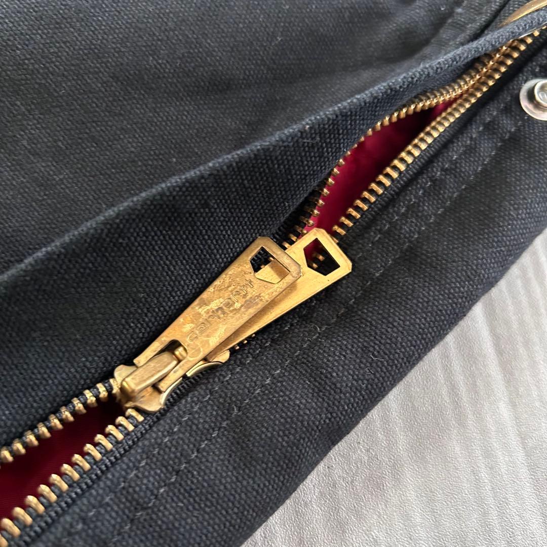 P275【裏地キルティング】【ダブルニー】カーハート オーバーオール 黒 ダック