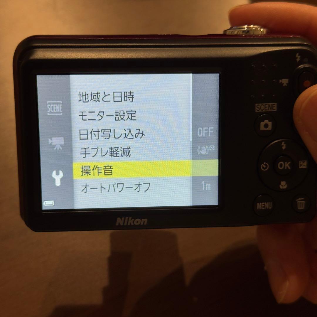 Nikon COOLPIX A10 レッド デジカメ