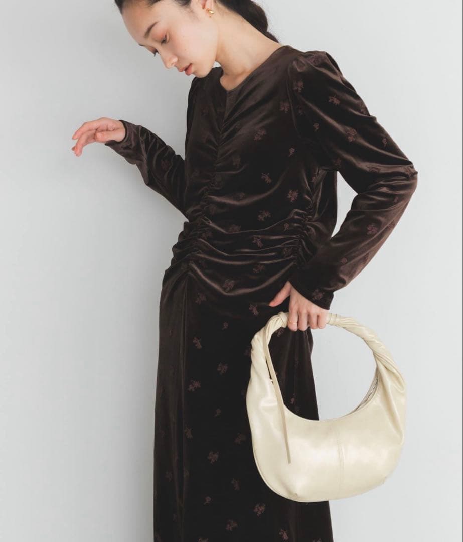 KBF ベロアシャーリングドレス