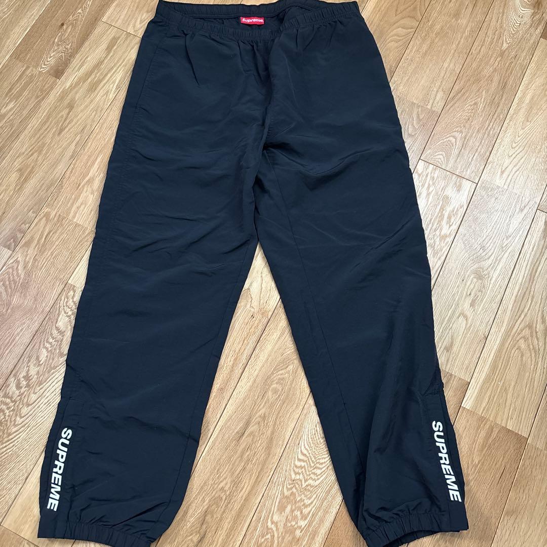 supreme warm up pants ブラック