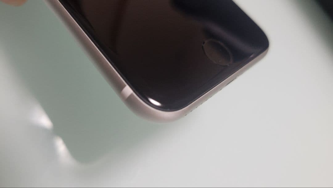 IPhone SE 第2世代 (SE2)