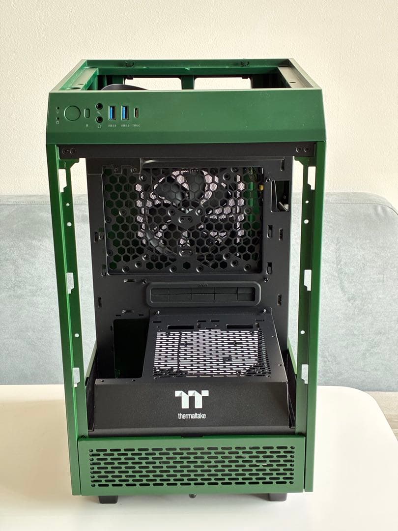 PCケース(自作PC用) Thermaltake The Tower 100 Racing Green