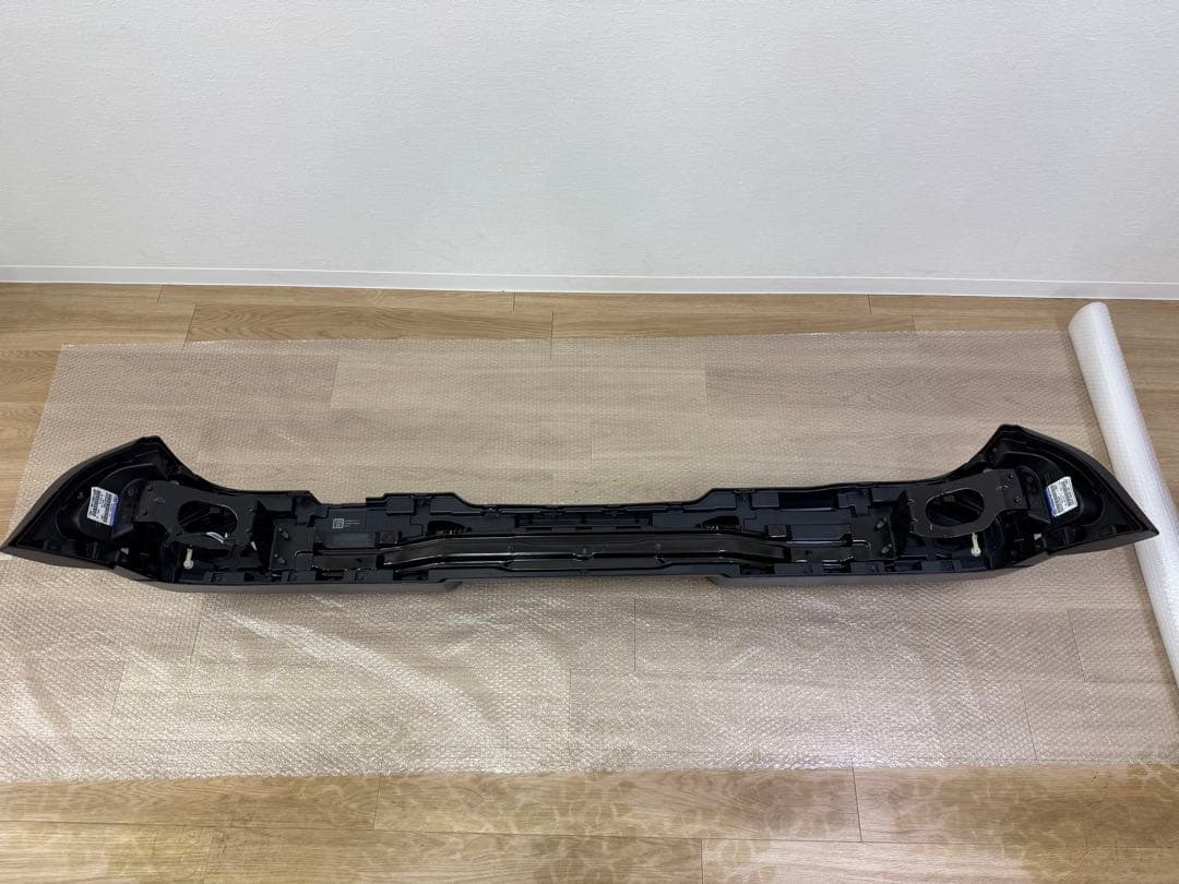 JLラングラーMOPAR純正USプラスチックリアバンパー (パークセンサー有り)