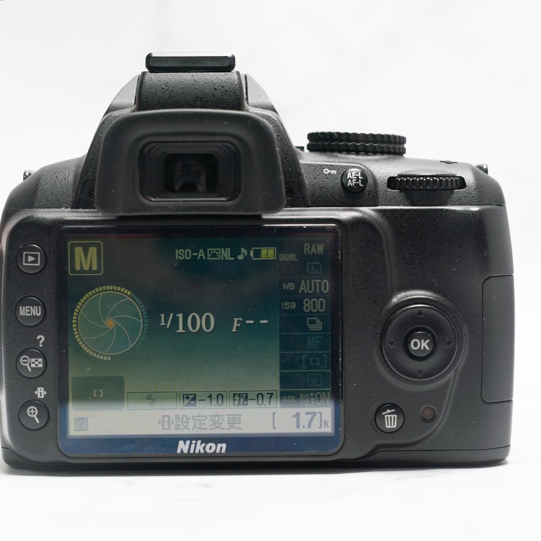 Nikon ニコン D3000 ボディ