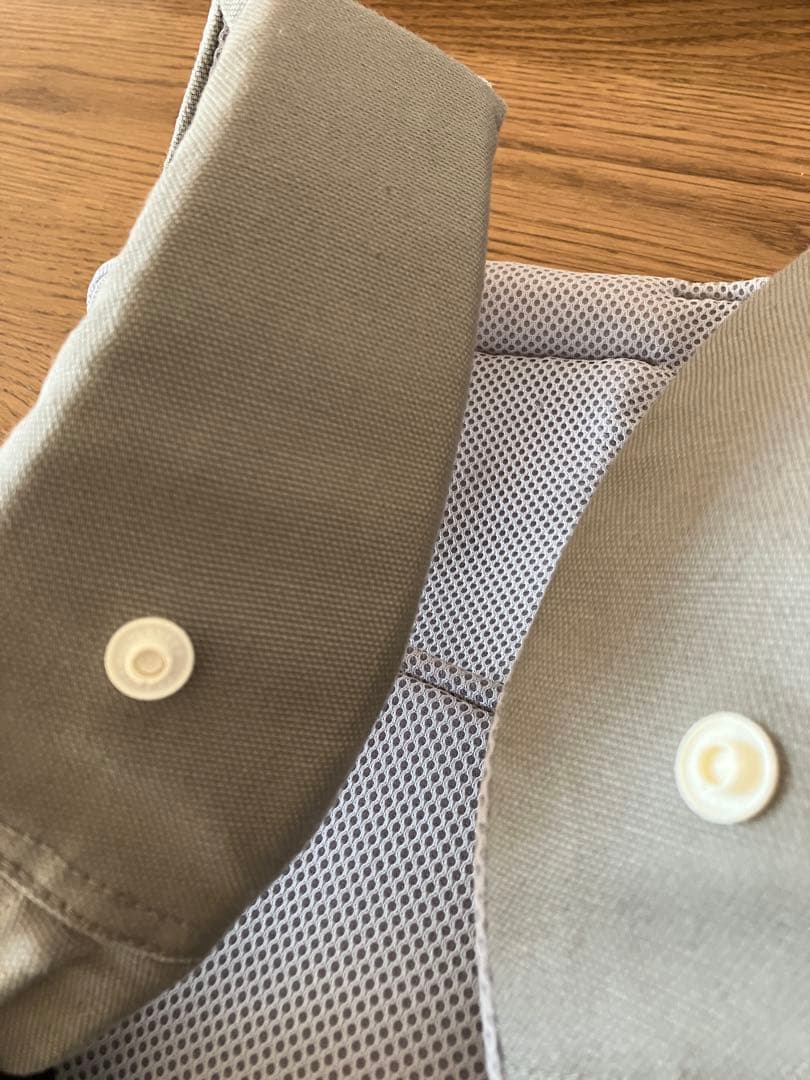 【使用回数5回程度美品】キューズベリー NICO メッシュ グレー 抱っこ紐