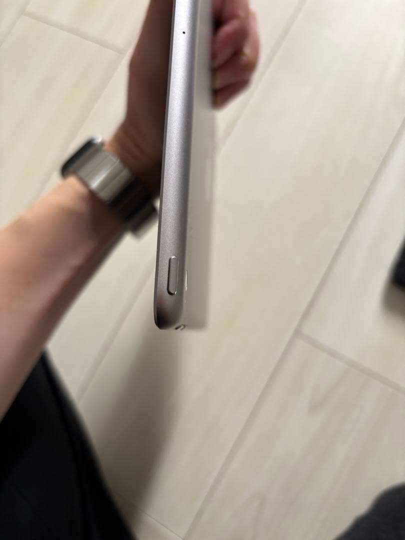 Apple iPad 6 Wi-Fi 32GB Space Gray美品