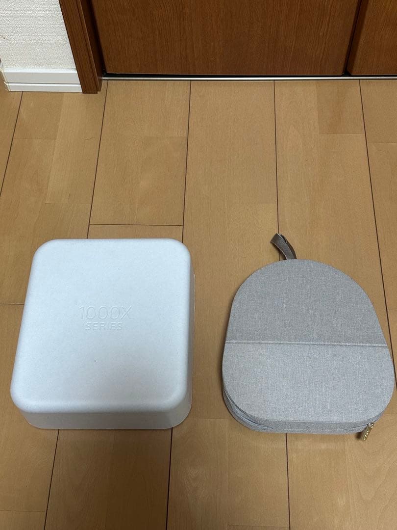 極美品　sony WH-1000XM5 ワイヤレスヘッドホン