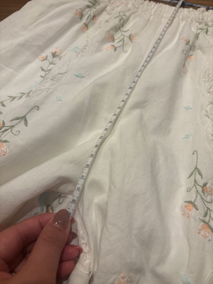 【arさま専用】刺繍入り ホワイト ワイドパンツ リメイク ビンテージレース