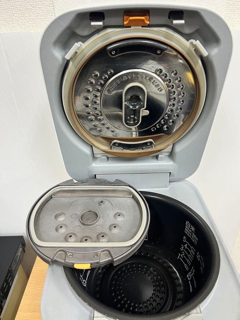 HITACHI 圧力IHジャー炊飯器RZ-V100DM（2020年製）5.5合