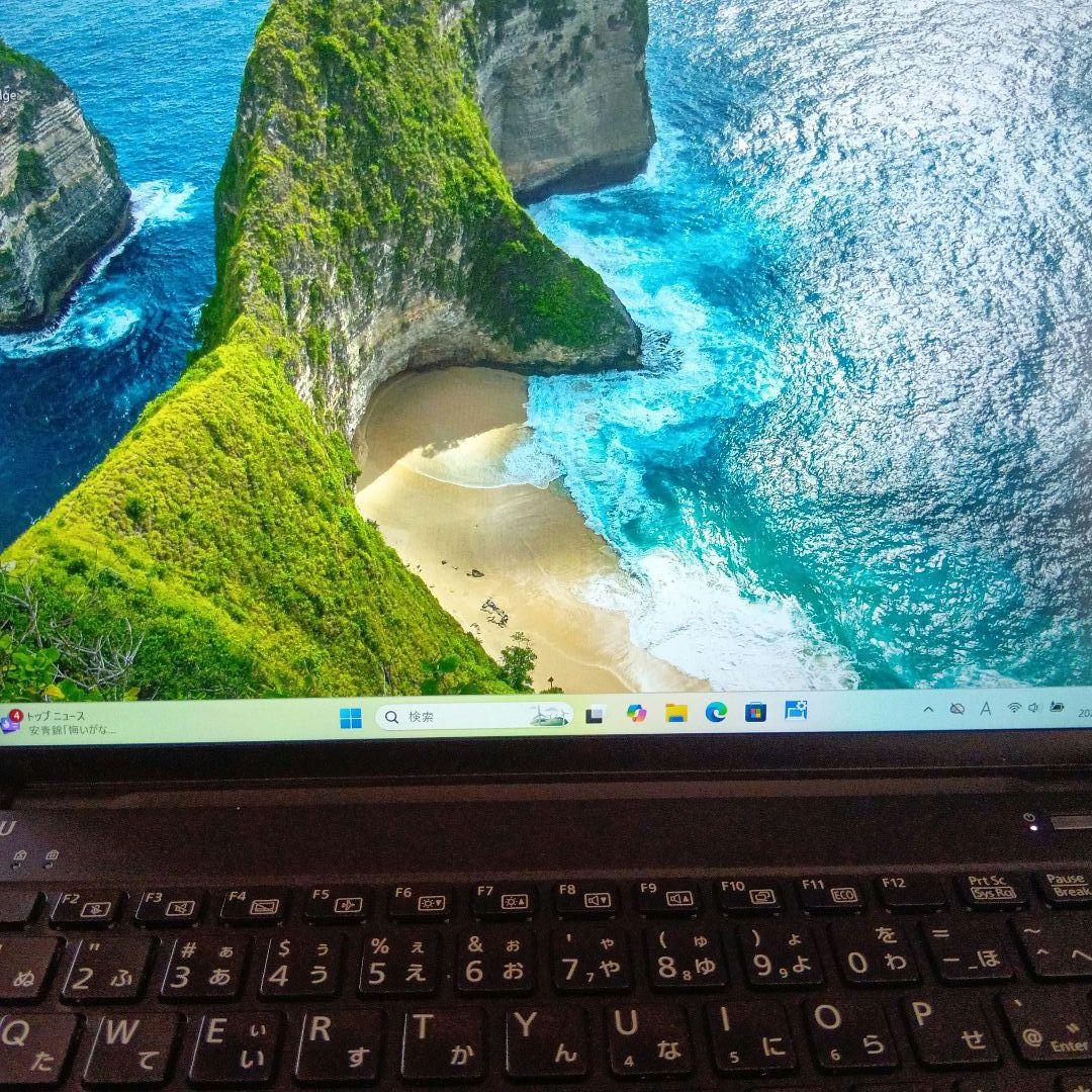 A③ 富士通　ＦＭＶＵ66081　U9313/N