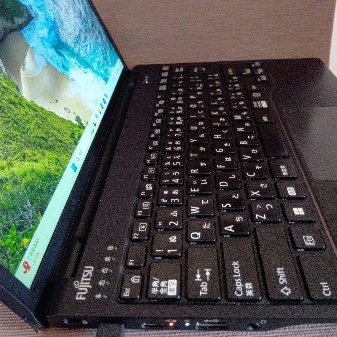 A③ 富士通　ＦＭＶＵ66081　U9313/N