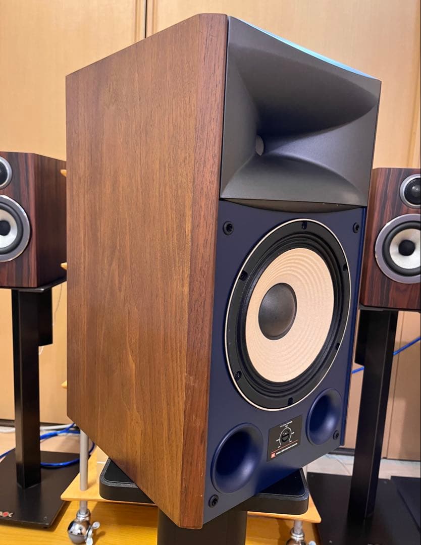 【送料無料】JBL4306 ブックシェルフ型モニタースピーカー