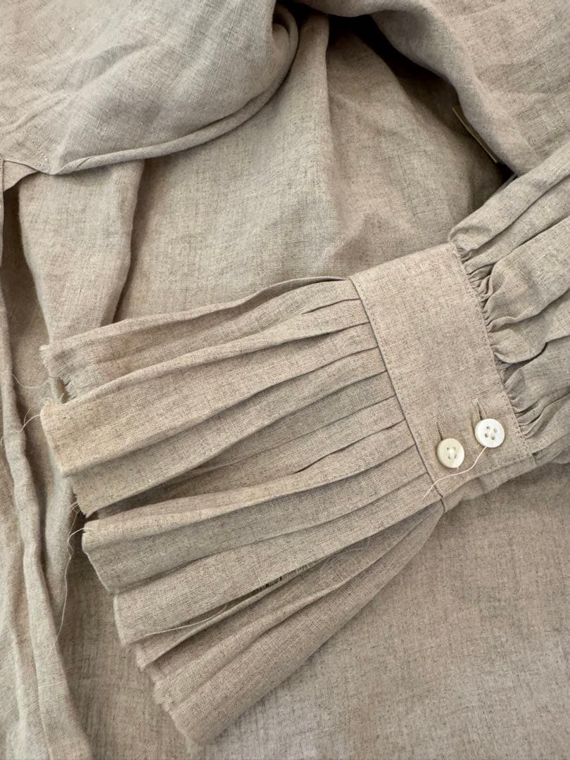 JUN MIKAMI リネンプリーツシャツ