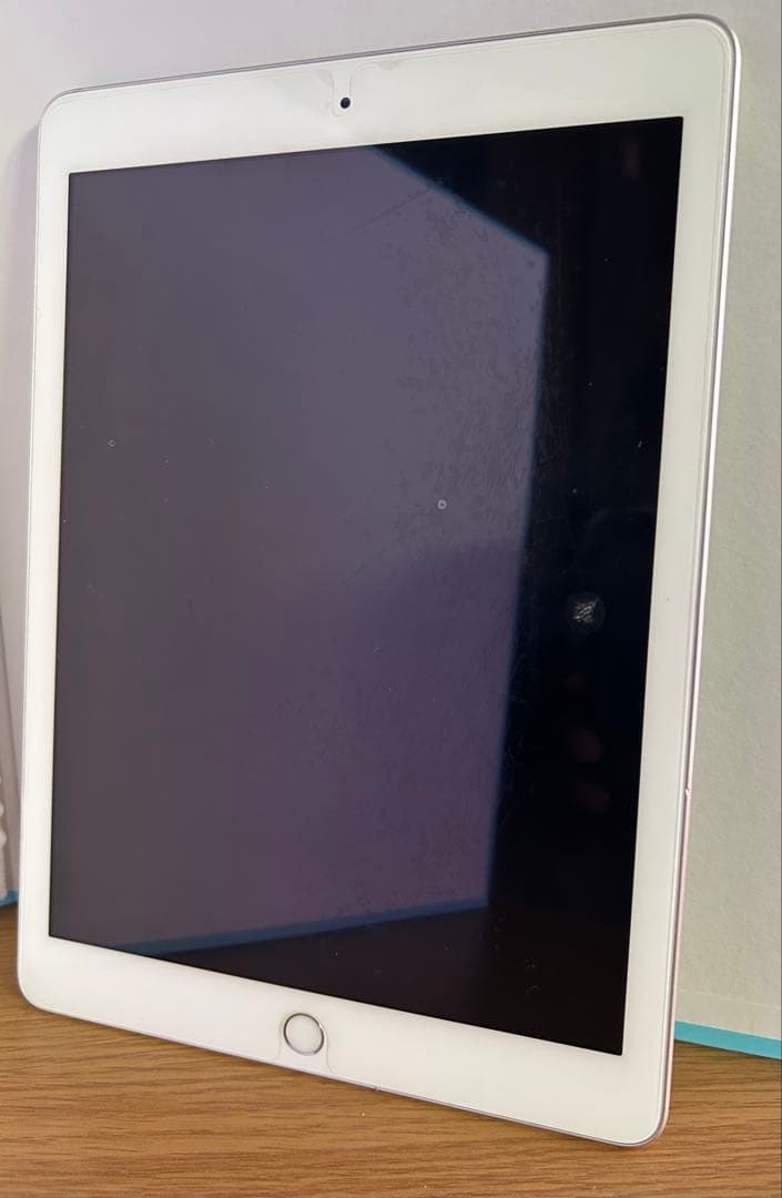 Apple iPad (第6世代) 本体のみ