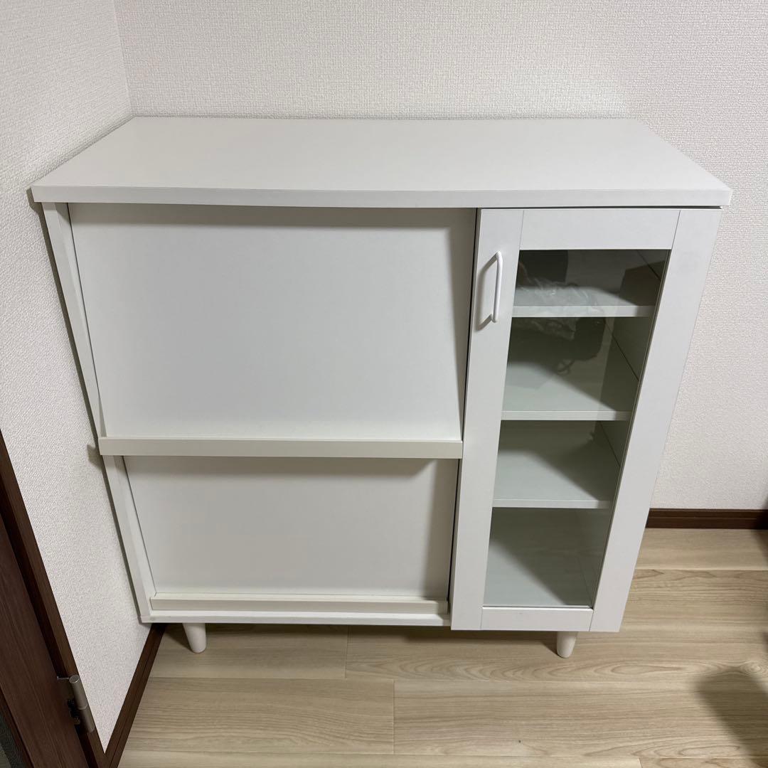 キッチン収納　北欧　フラップ付きキャビネット食器棚