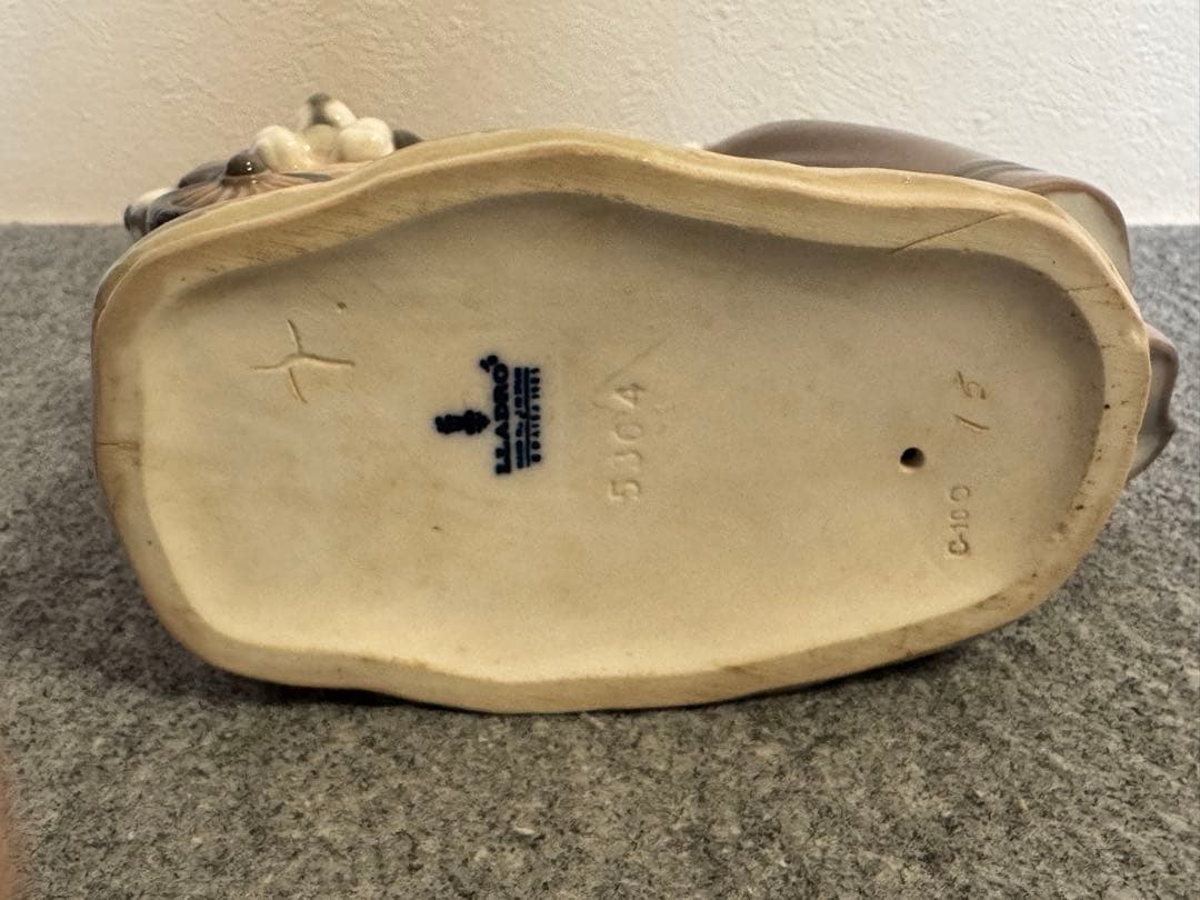 リヤドロ　lladro 仔犬たちのお散歩