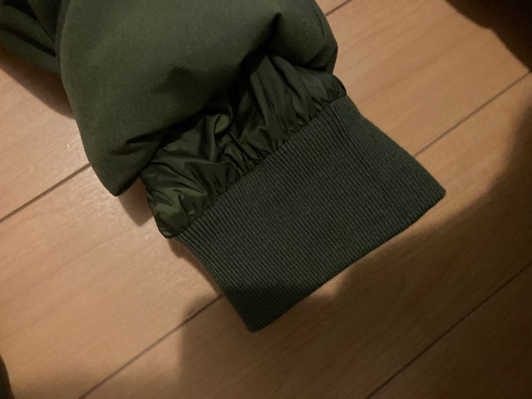 UNIQLO ウルトラウォームハイブリッドダウンコート