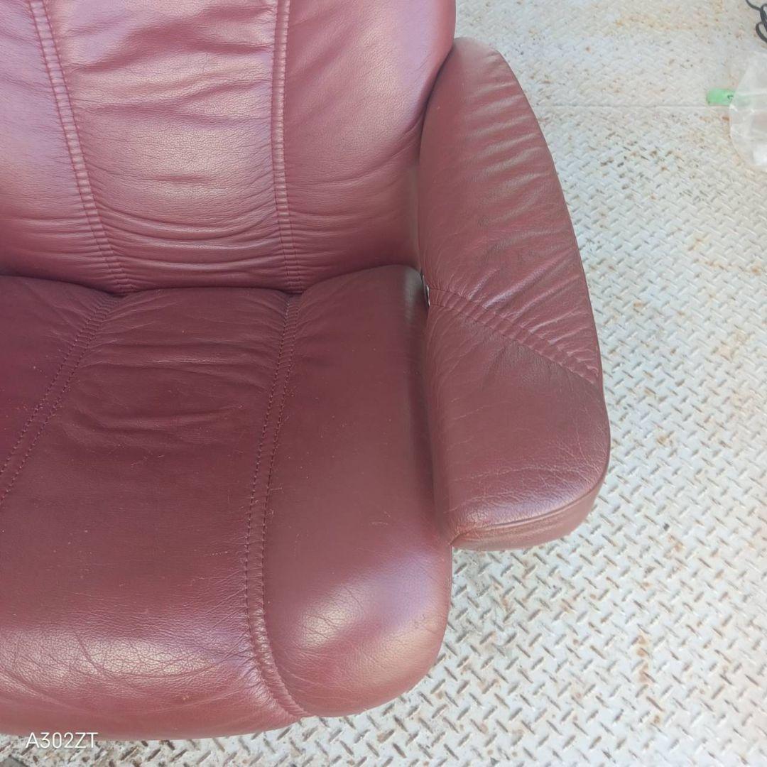 送料設置無料　別荘保管品　エコーネス　ストレスレスチェア