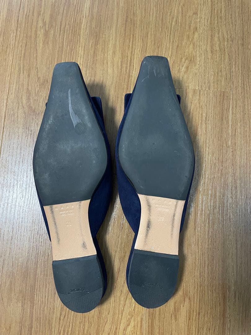 【最終値下げです。美品】MARNI ネイビー　サンダル　ミュール