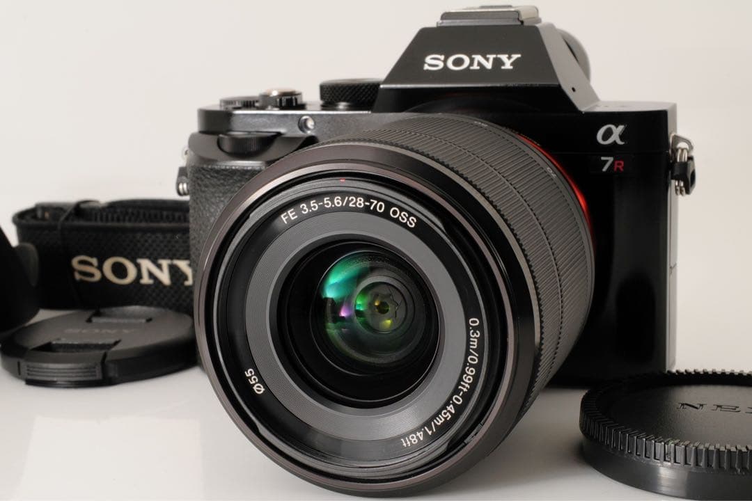 ◆訳あり◆ Sony ソニー α7R ILCE-7R FE 28-70mm