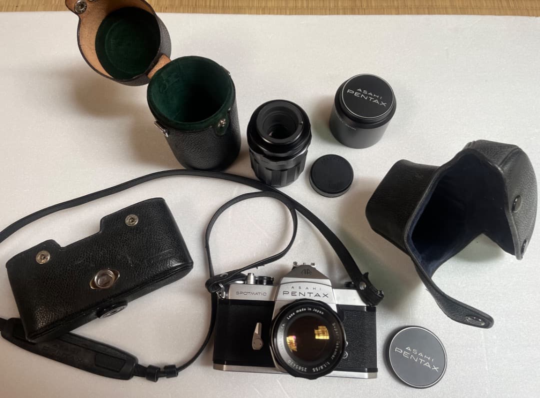 ASAHI PENTAX SPOTMATIC SP フィルムカメラ　レンズ付き