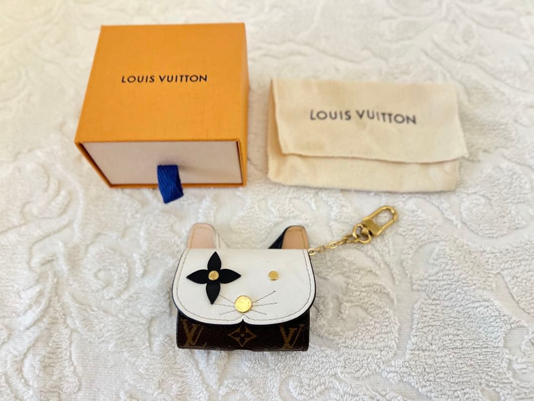 LOUIS VUITTON 猫　AirPods Pro ケース　エテュイ　レア