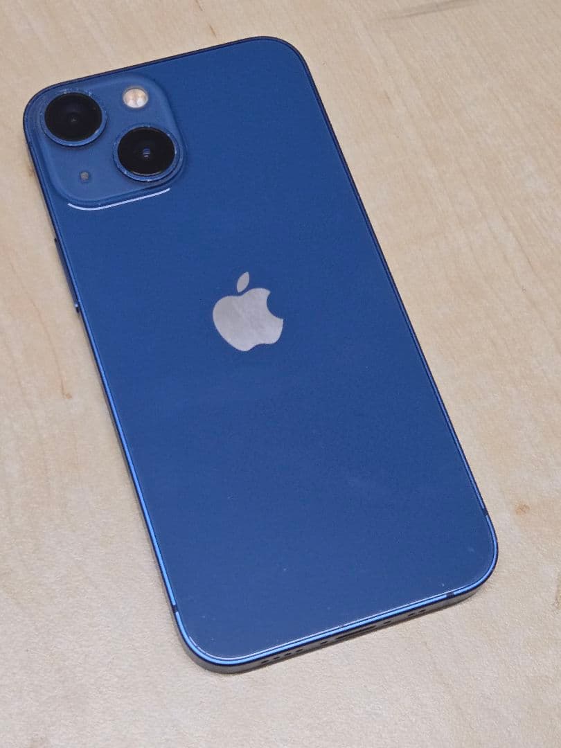 iPhone13mini カメラ音なし海外版