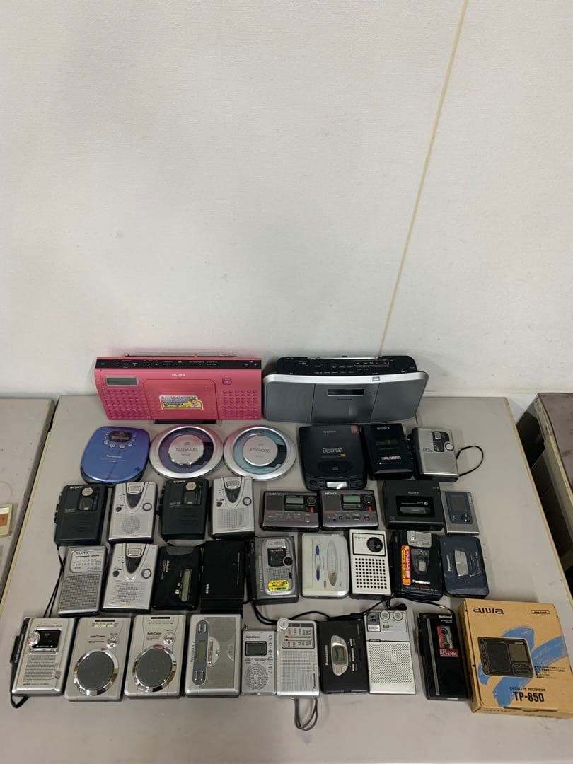 ポータブルプレーヤー まとめ売り.カセットプレーヤー.CDプレーヤーsony